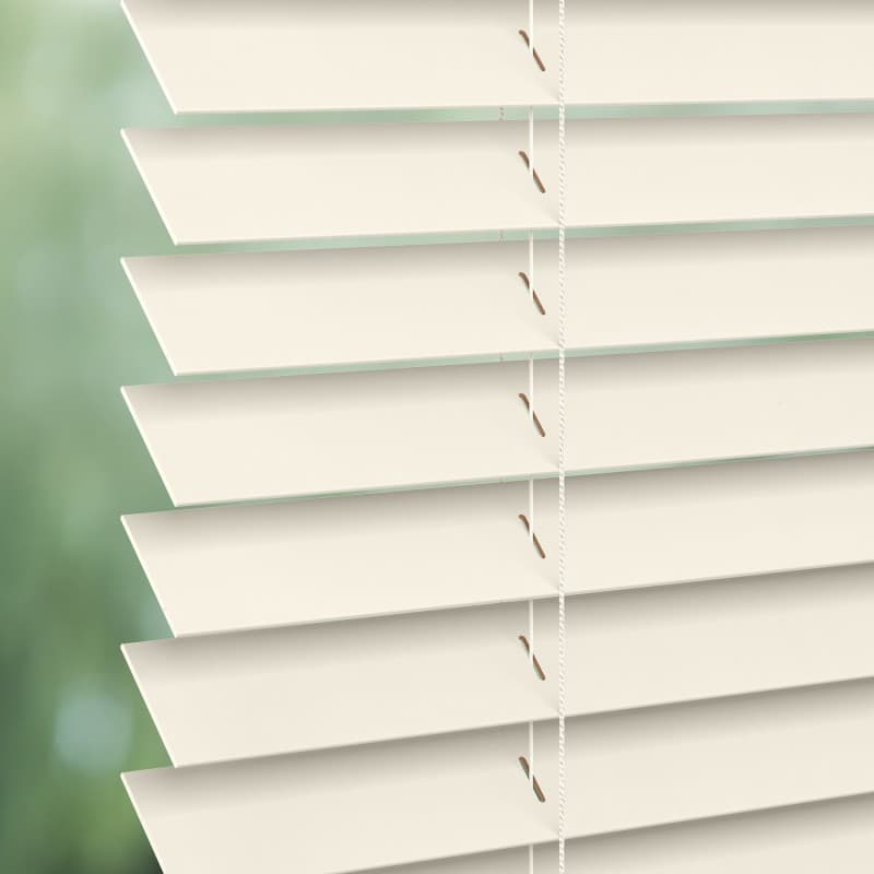 Java 8315 Wood Venetians