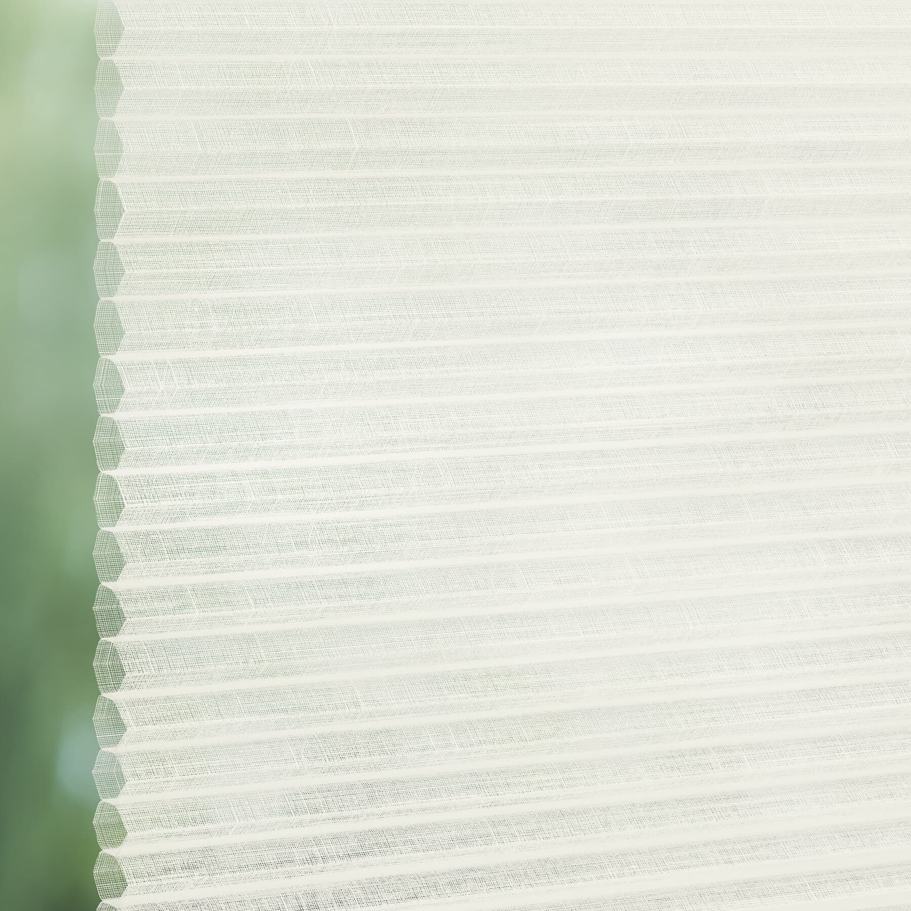 Batiste Sheer full tone 2335 Duette