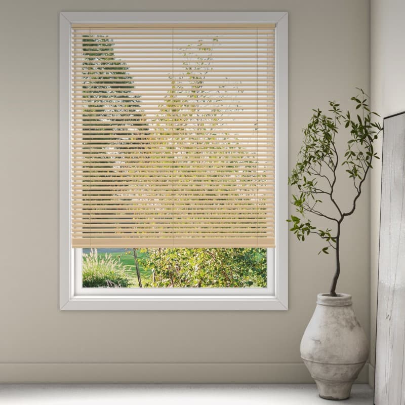 Structures 8375 Wood Venetians