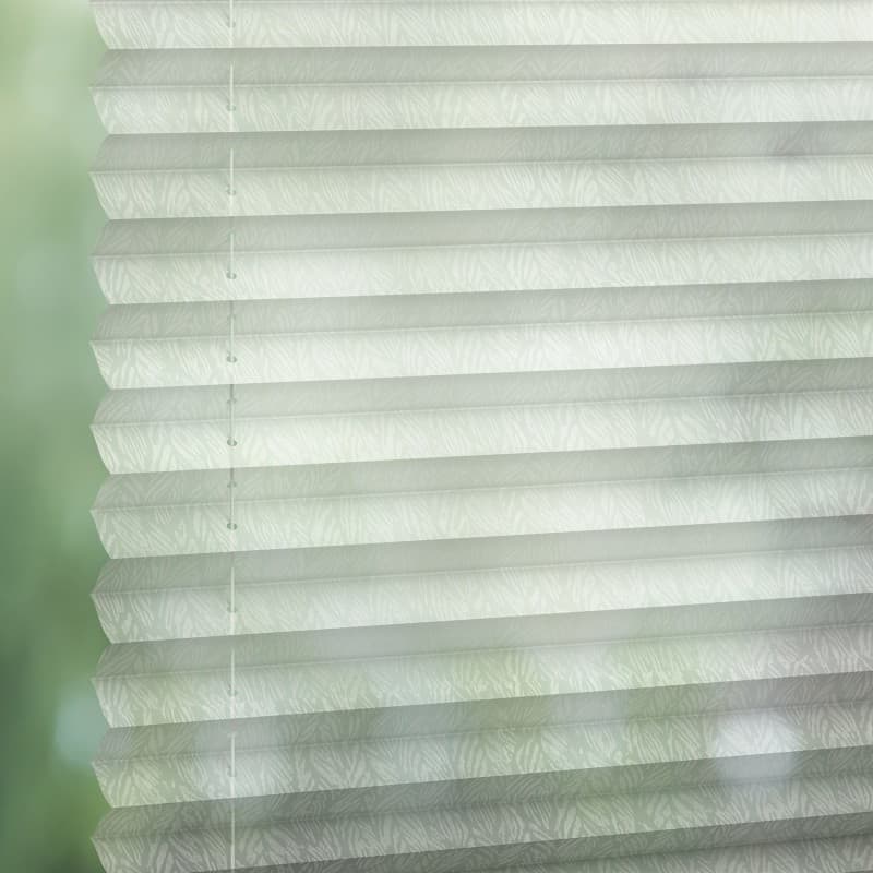 Feathers 8077 Pleated Blind