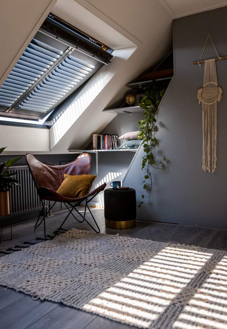 un tapis ajoute de la texture à une pièce