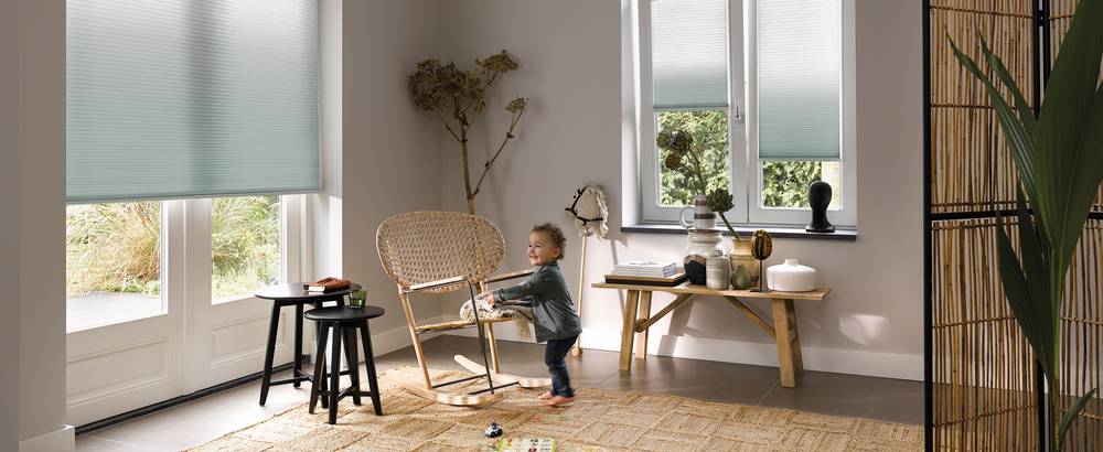 Stores Duette® à l'épreuve des enfants