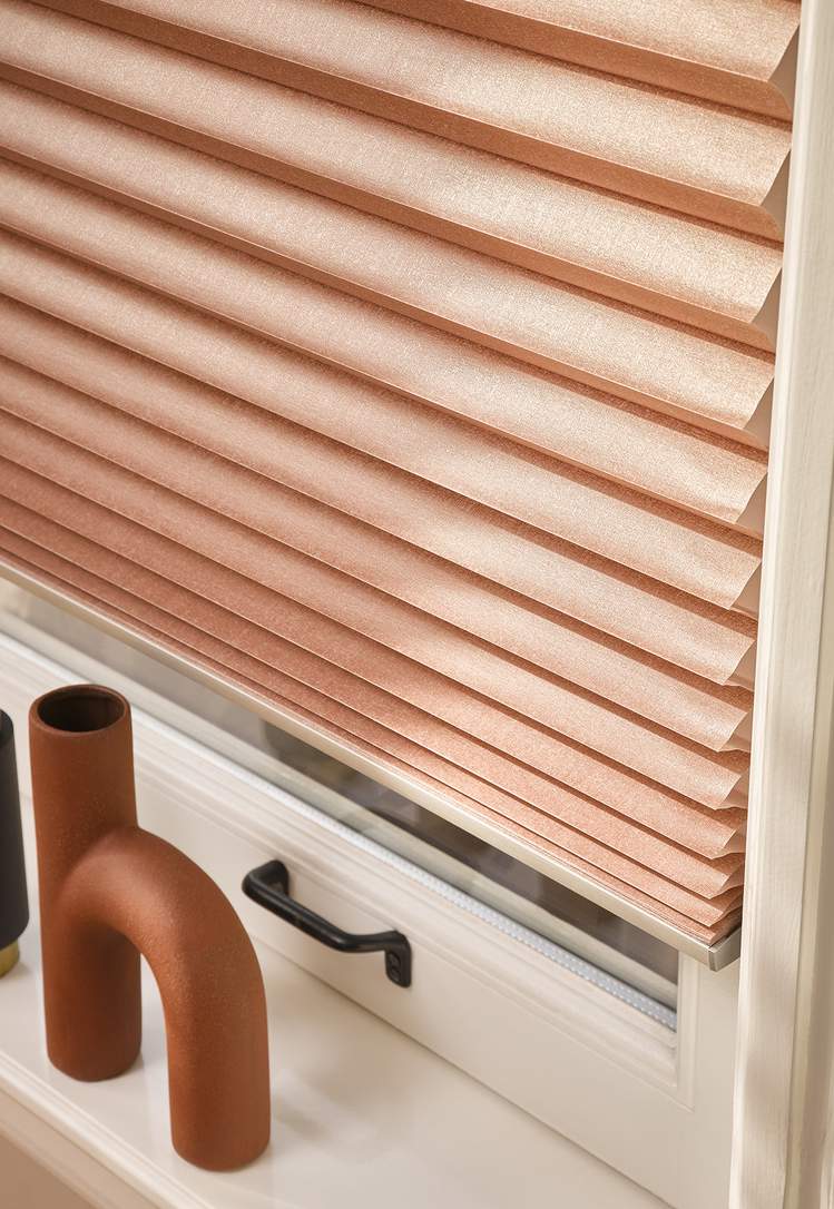Luxaflex® Stores Duette®